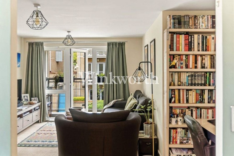 Princes Close, London, N4