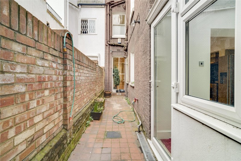 Donne Place, London, SW3