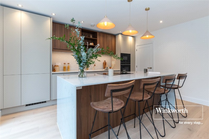Ringwood Road, Ferndown, Dorset, BH22