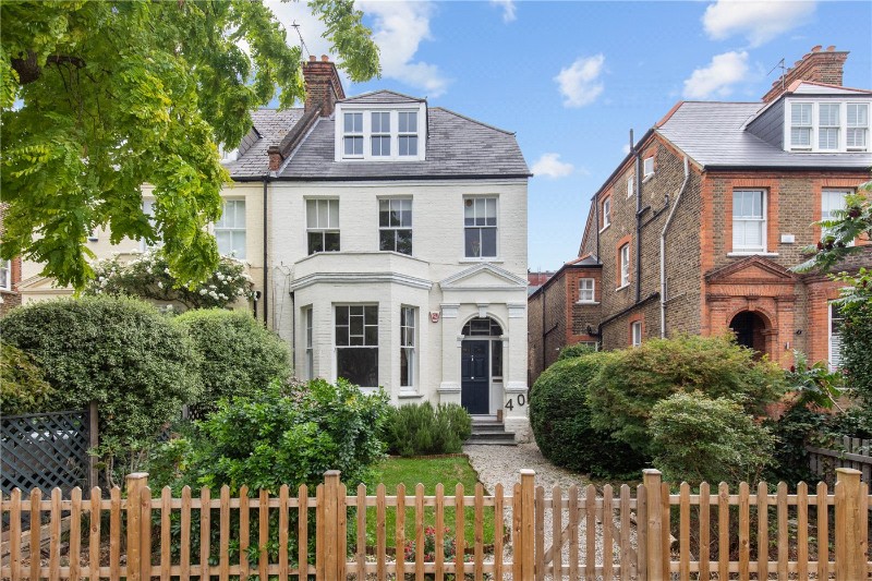 Killieser Avenue, London, SW2