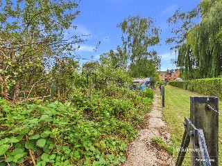 Russell Road, Newbury, Berkshire, RG14
