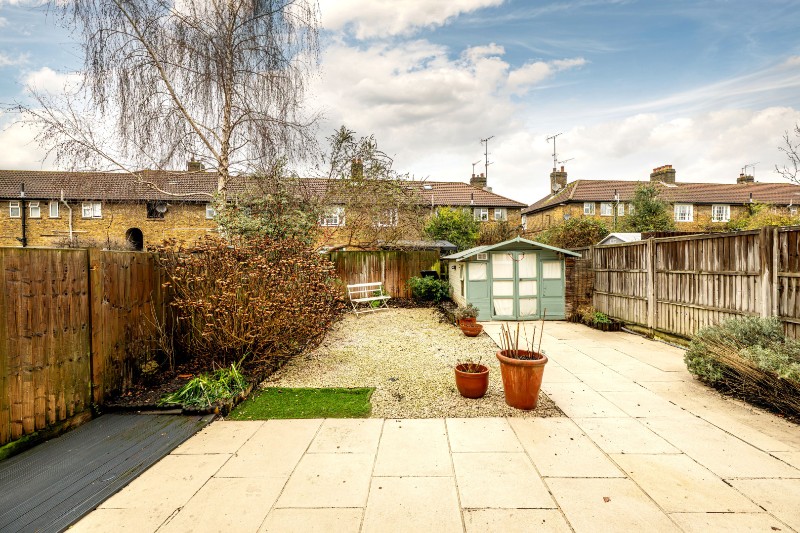 Oakworth Road, London, W10