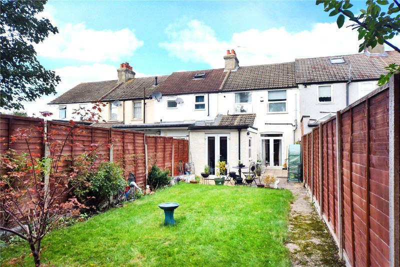 Cranfield Road West, Carshalton, SM5