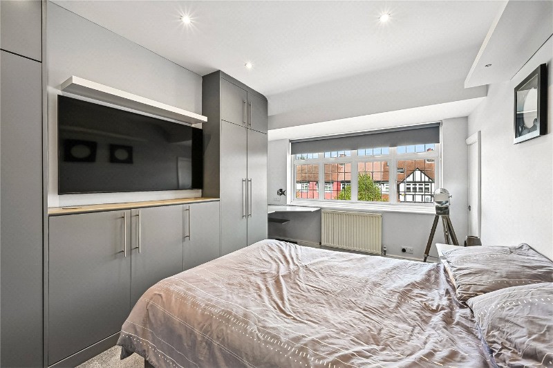 Aviemore Way, Beckenham, BR3