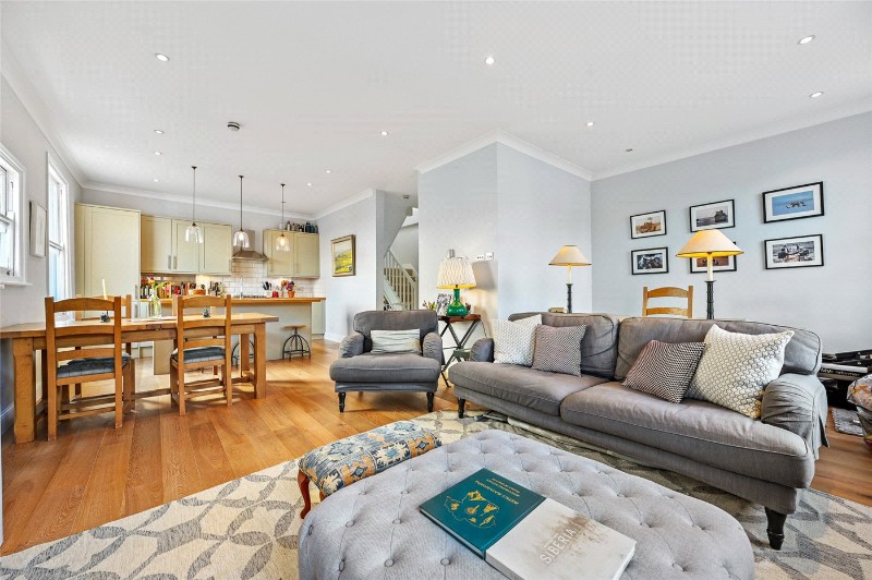 Keith Grove, London, W12