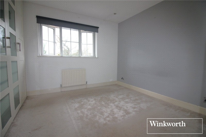 Robeson Way, Borehamwood, WD6