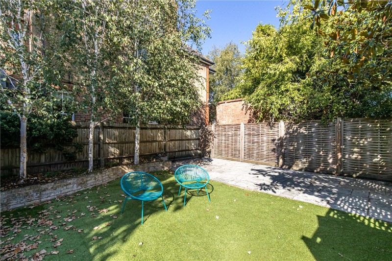 Twyford Avenue, LONDON, W3