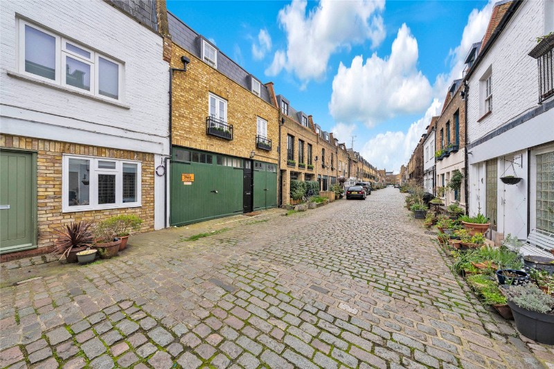 Chippenham Mews, London, W9