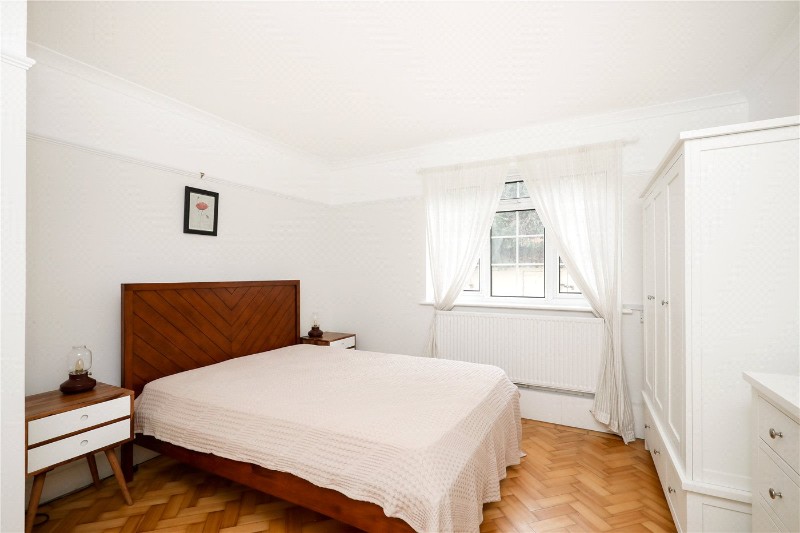 Twyford Avenue, London, W3