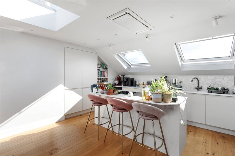 Trevelyan Road, London, SW17