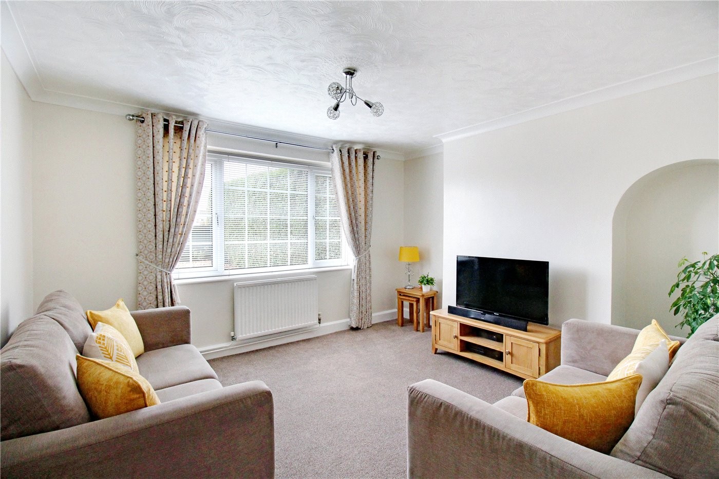 3 bedroom property for sale in Middletons Lane, Hellesdon, Norwich, NR6 (Ref HLD200019) £260,000