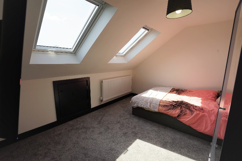 Fifth Avenue, Bristol, BS7