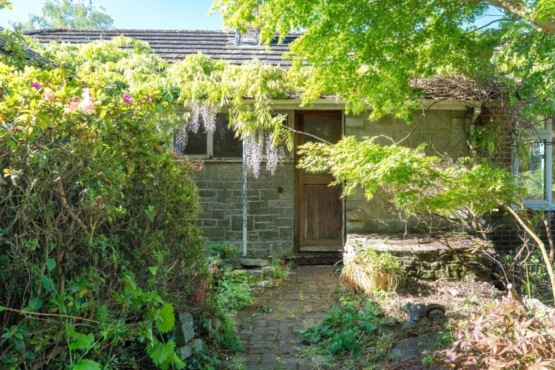 Blandford Road, Corfe Mullen, Wimborne, Dorset, BH21