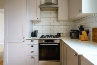 Santley Street, London, SW4