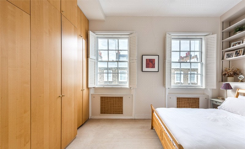 Moreton Terrace, London, SW1V