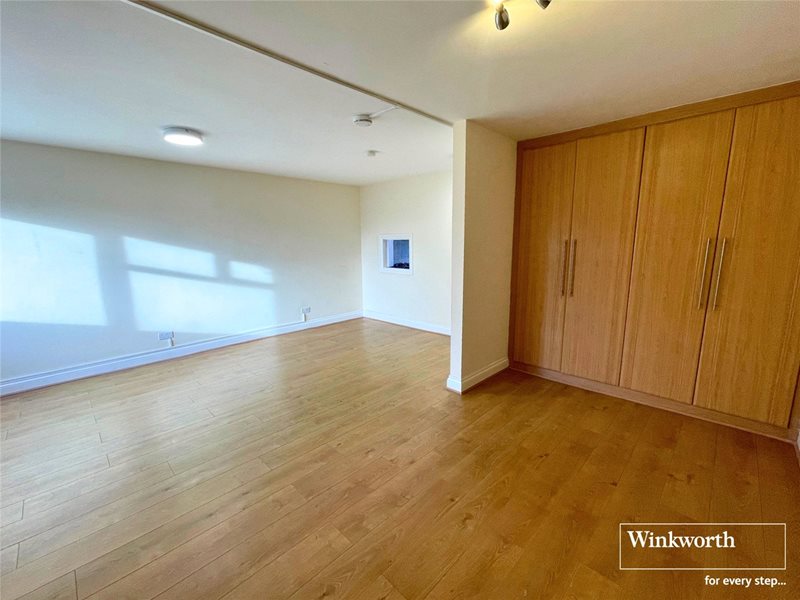 Beverley Drive, Edgware, HA8