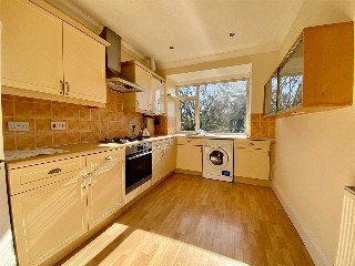 West Cliff Road, Bournemouth, BH4