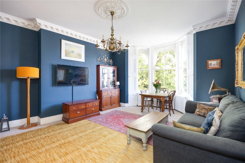 Alton Road, London, SW15