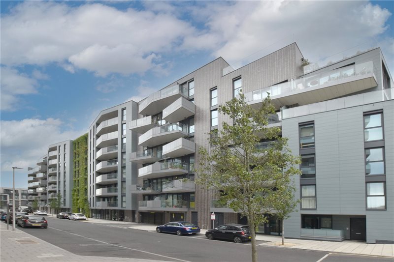 Hawthorne Crescent, London, SE10