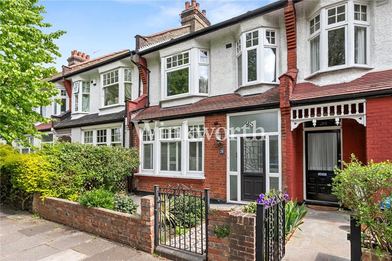Chimes Avenue, London, N13