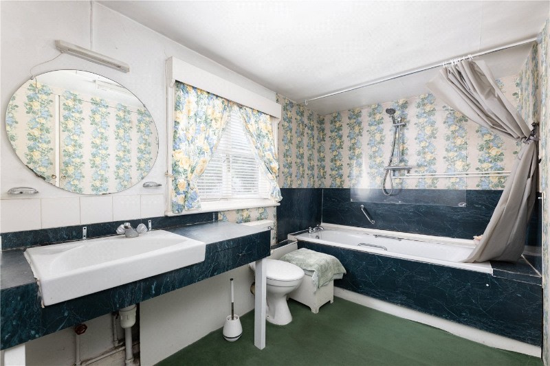 Ponsonby Road, London, SW15