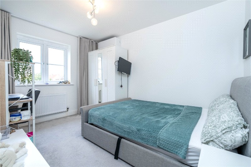 Harrier Way, Market Deeping, Peterborough, Lincolnshire, PE6