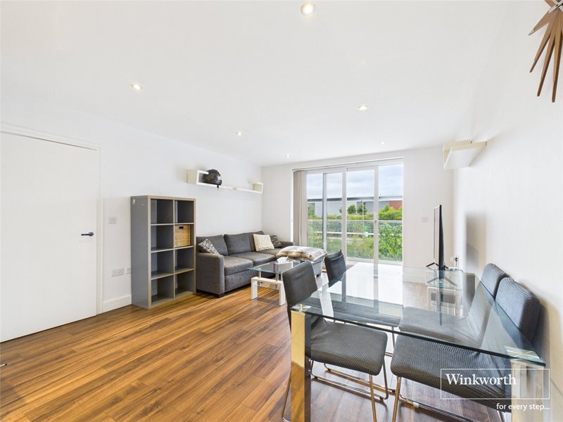 Drake Way, Reading, Berkshire, RG2