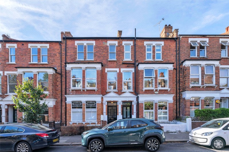 Agincourt Road, London, NW3