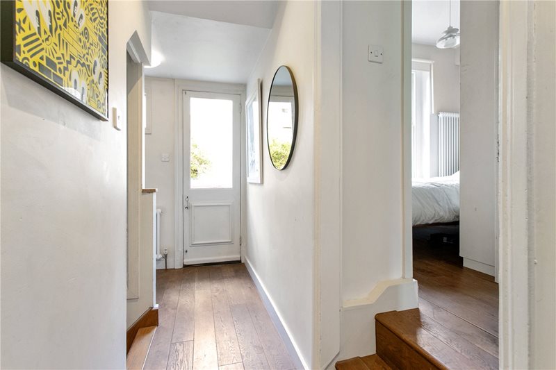 Brownswood Road, London, N4