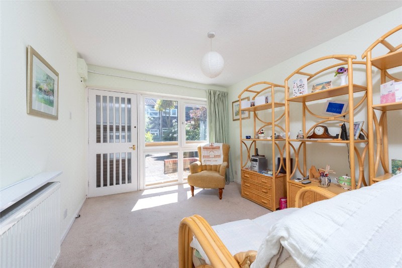 Fulwood Walk, London, SW19
