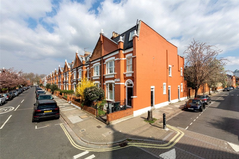 Quarrendon Street, London, SW6