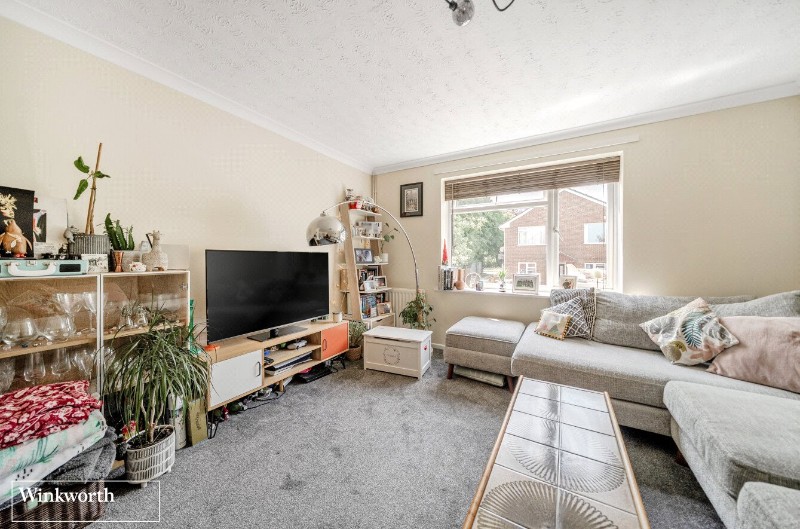 June Drive, Basingstoke, Hampshire, RG23