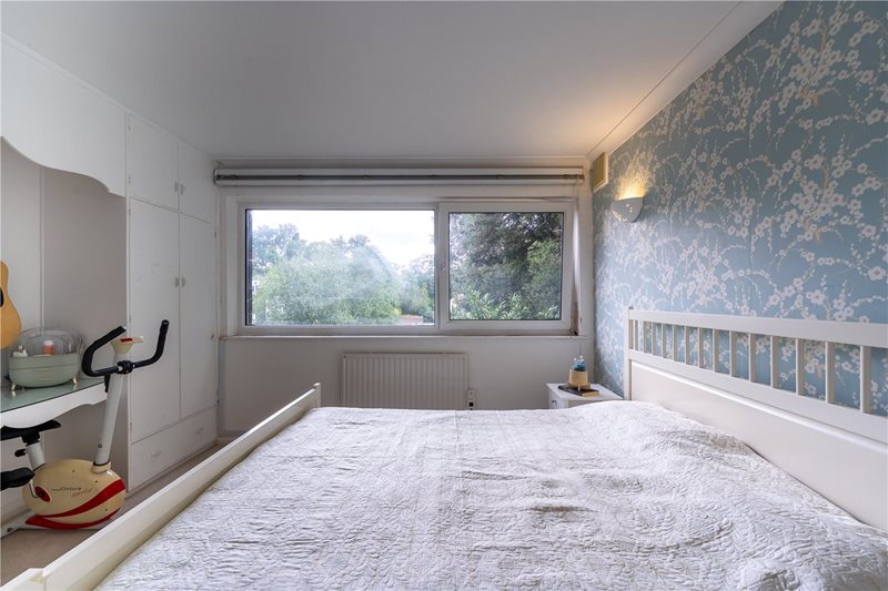 High Point, Weybridge, Surrey, KT13