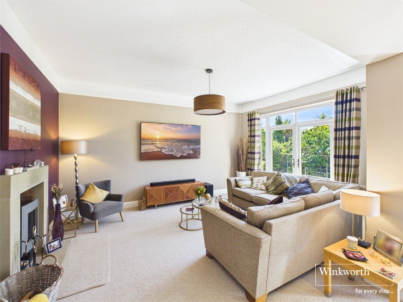 Newbury Road, Headley, Thatcham, Hampshire, RG19