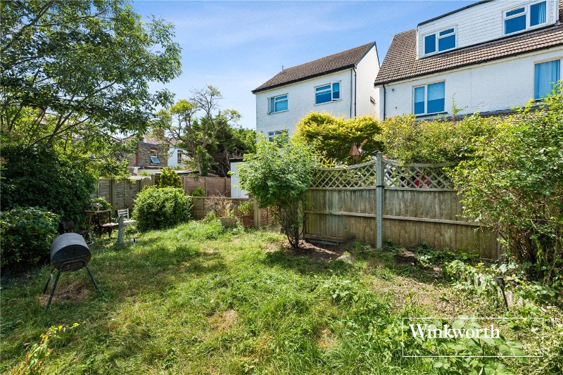 Chislehurst Avenue, North Finchley, London, N12
