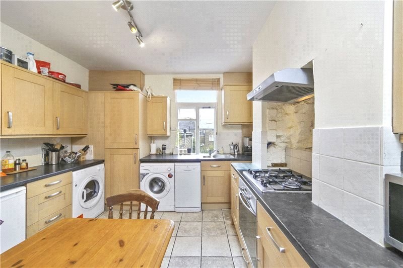 Bloemfontein Road, Shepherds Bush, London, W12