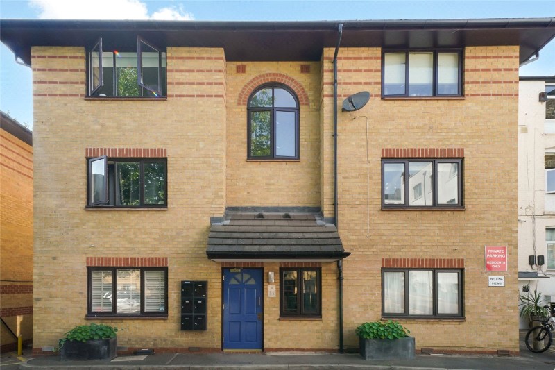 Bellina Mews, London, NW5