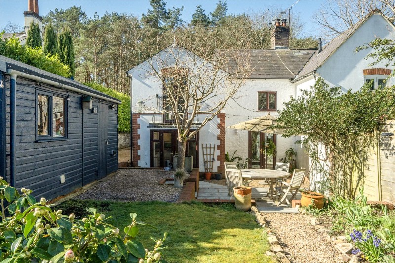Tilford Road, Tilford, Farnham, Surrey, GU10