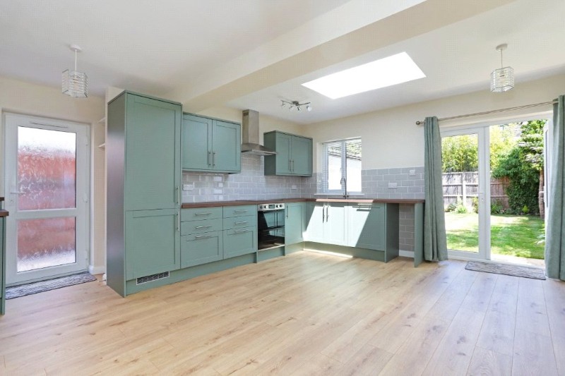 St. Georges Road, Farnham, Surrey, GU9