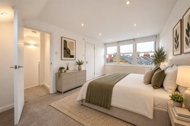 Saltram Crescent, London, W9