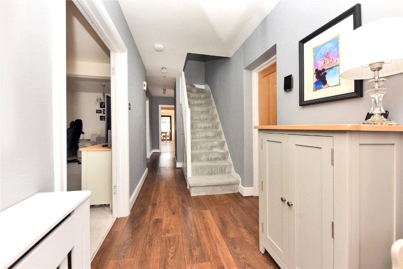 Canons Lane, Burgh Heath, Tadworth, Surrey, KT20