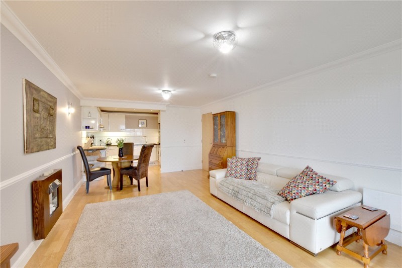 Greenfell Mansions, Glaisher Street, SE8