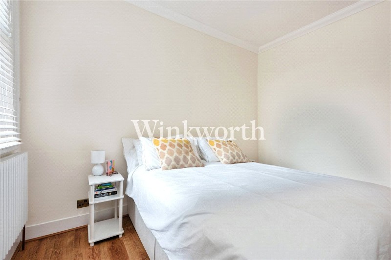 Westbury Avenue, London, N22