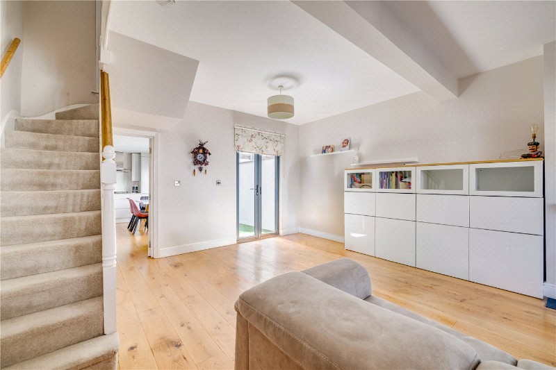Orbain Road, London, SW6