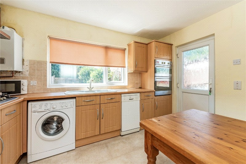 Gloucester Close, Petersfield, Hampshire, GU32