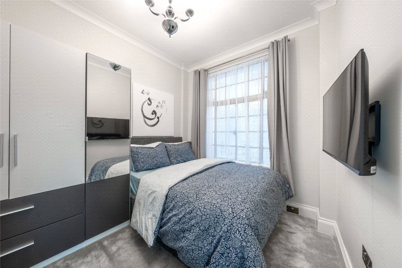 Berkeley Court, Baker Street, London, NW1