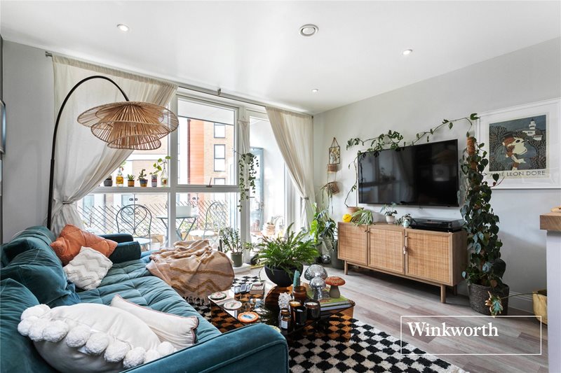 Montmorency Gardens, London, N11