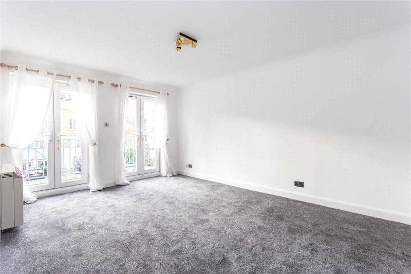 Fuller Close, London, E2