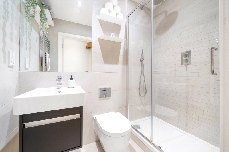 Silvester Road, East Dulwich, London, SE22