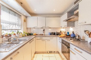 Hayes Grove, East Dulwich, London, SE22